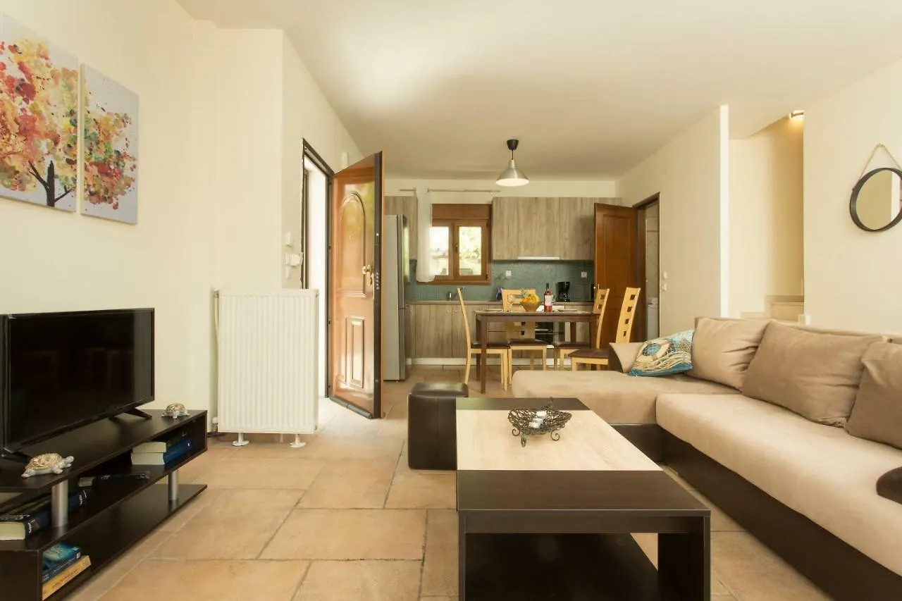 Izabella Sea Side Villa Siviri